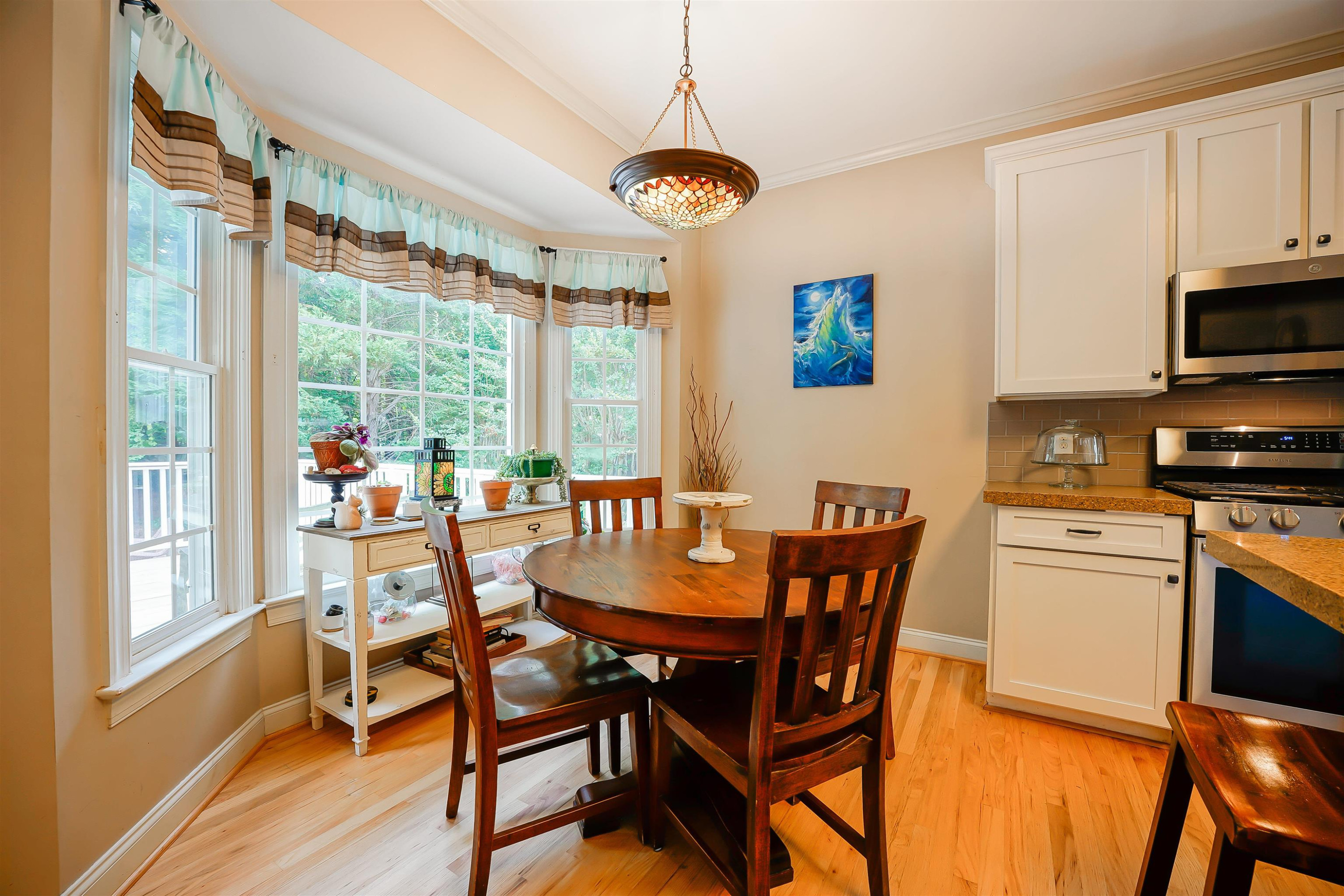 105 Holly Park Drive