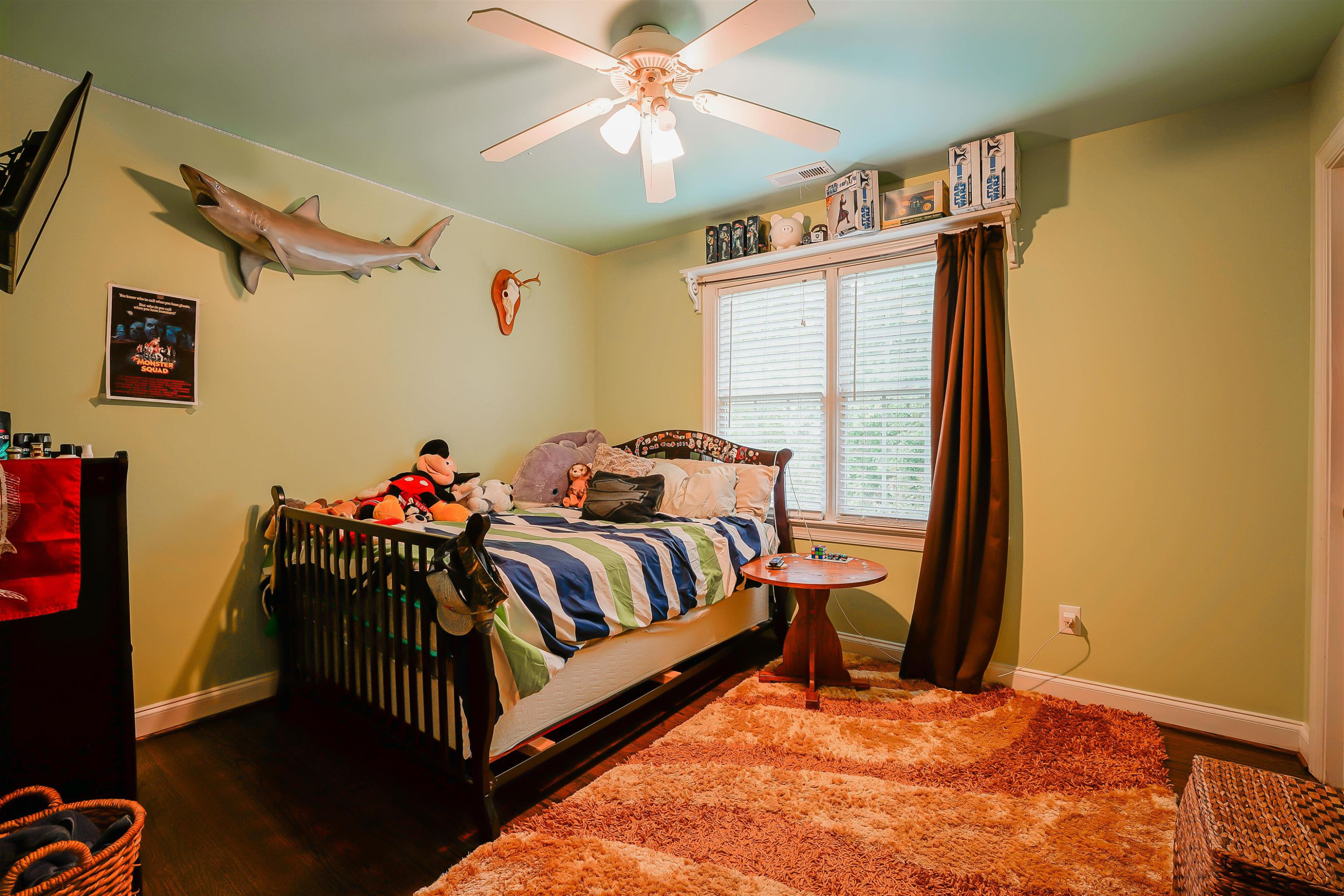 105 Holly Park Drive