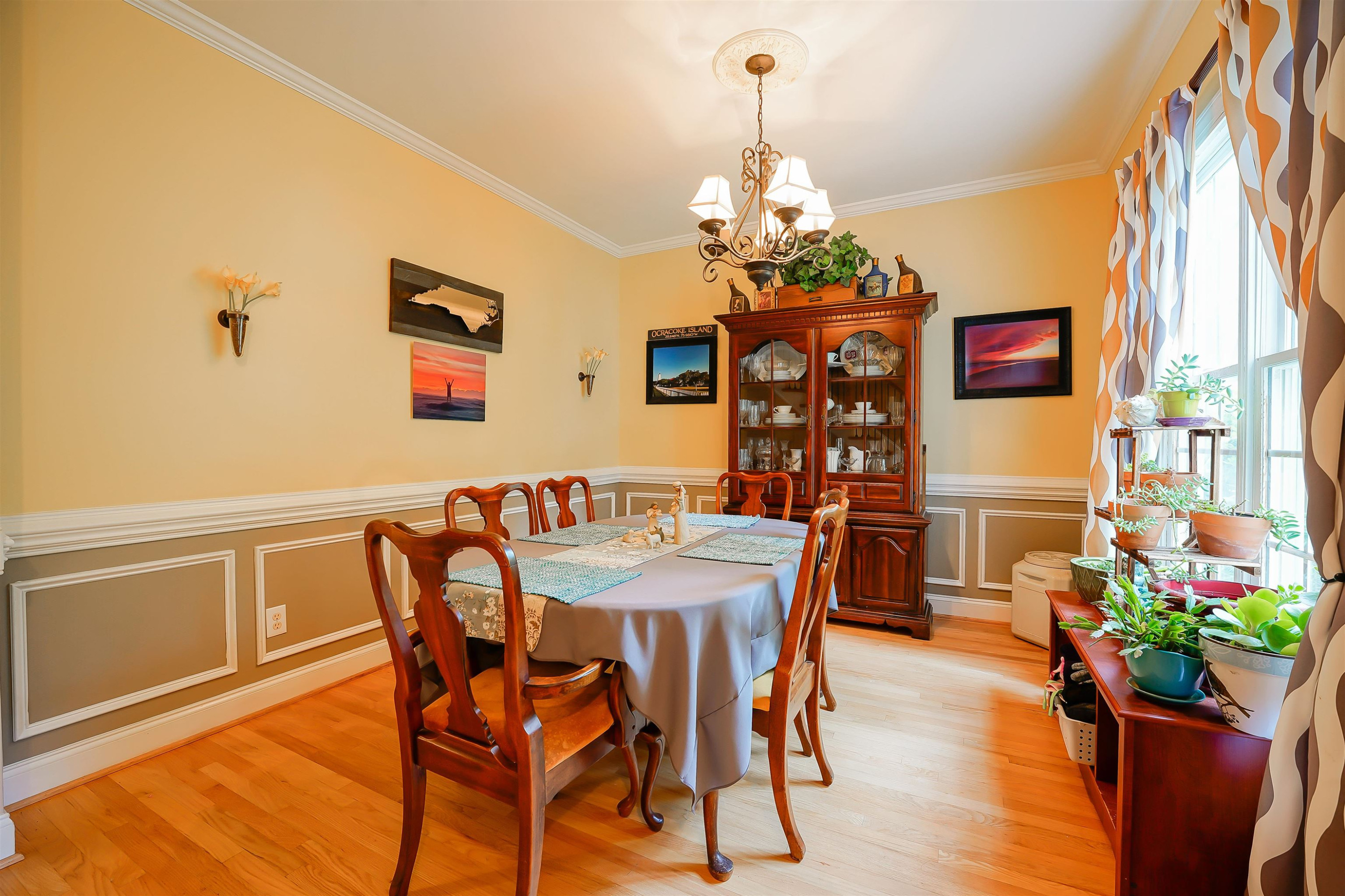 105 Holly Park Drive