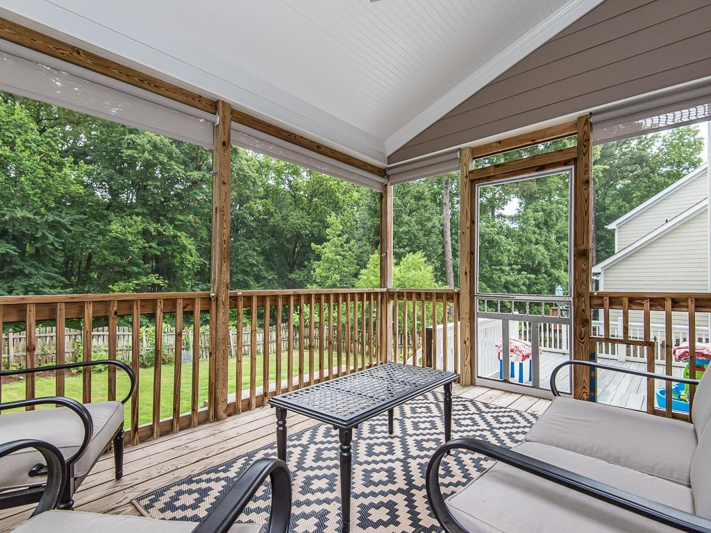 1212 Applethorn Drive