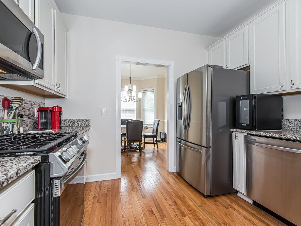 1212 Applethorn Drive