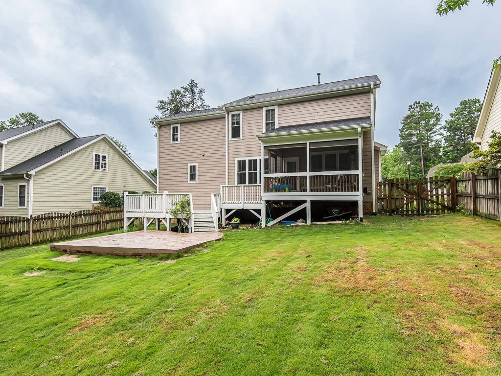 1212 Applethorn Drive