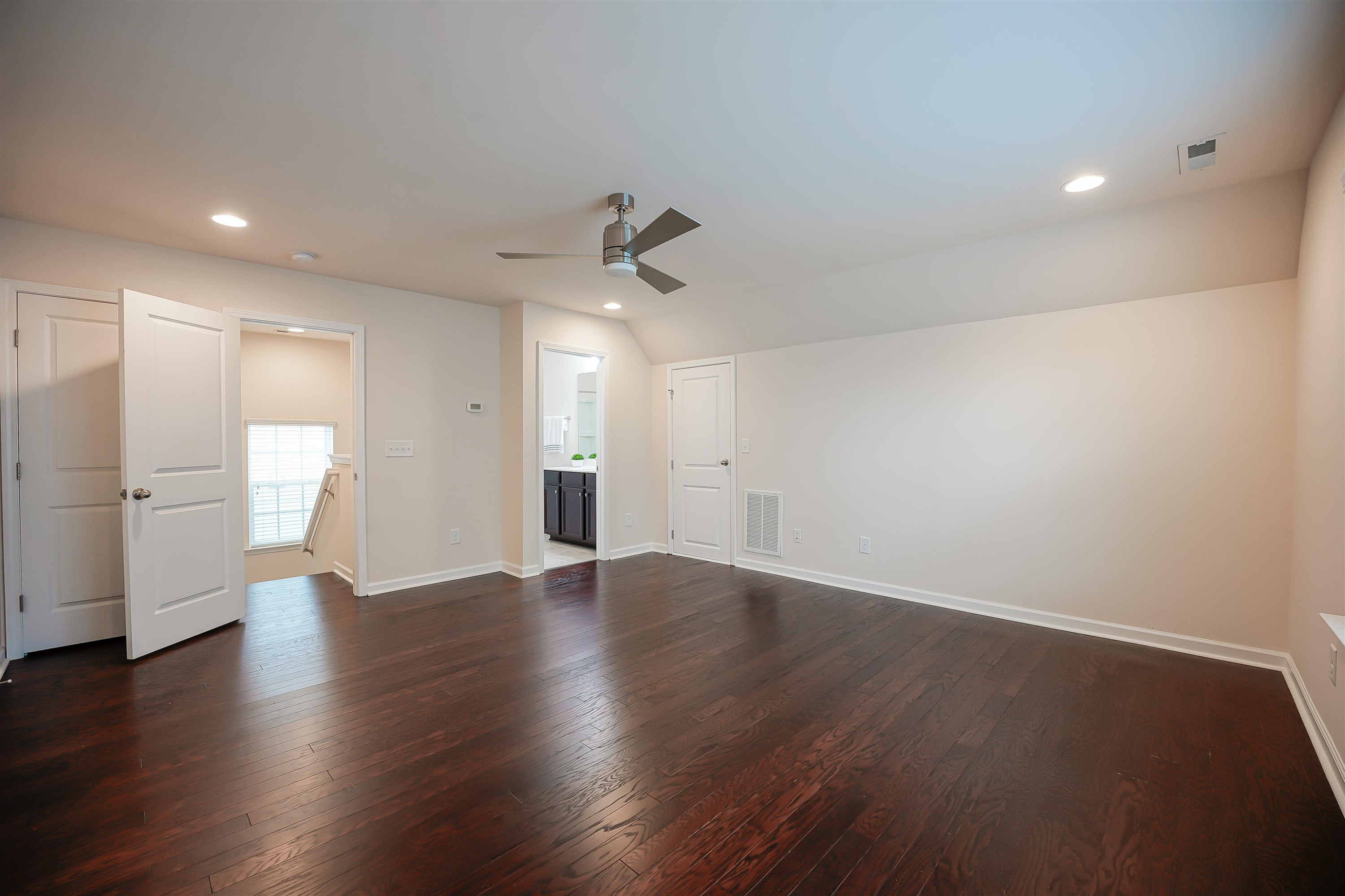 4010 Overcup Oak Lane