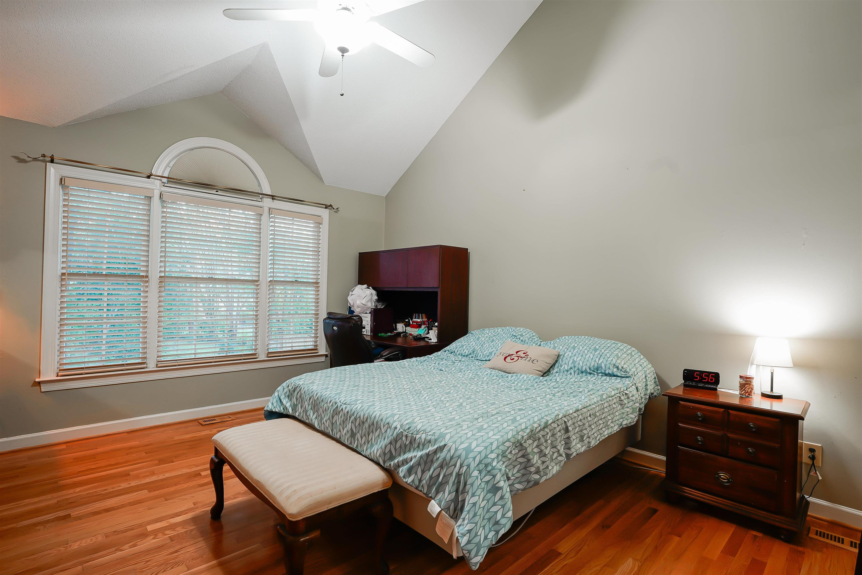 1006 W St Helena Place