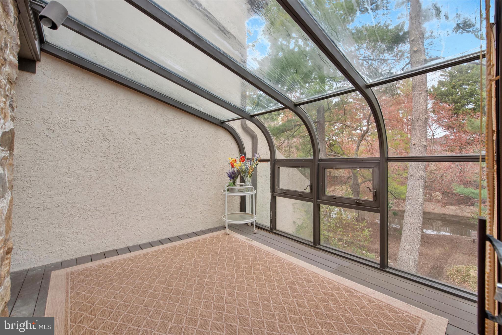 220 Springhouse Pond