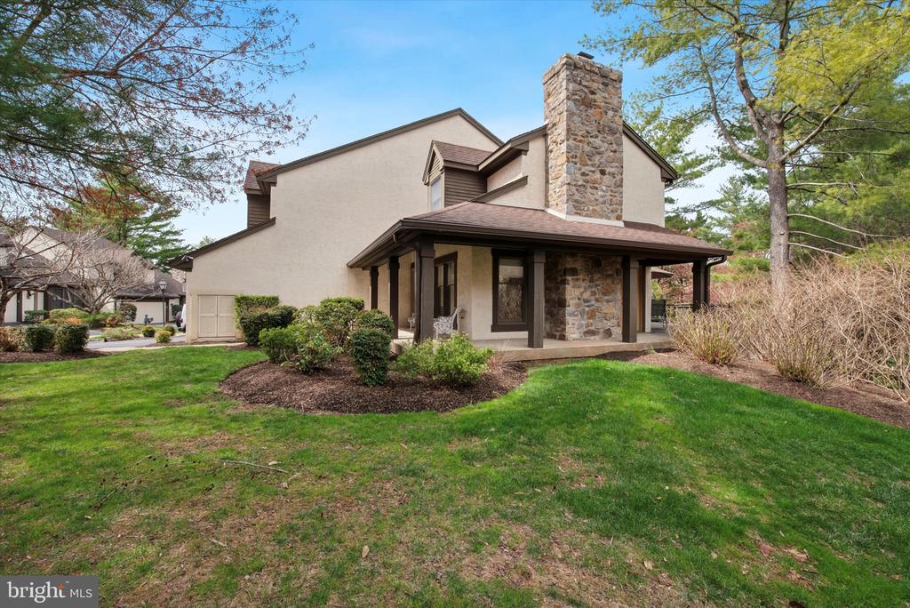 220 Springhouse Pond