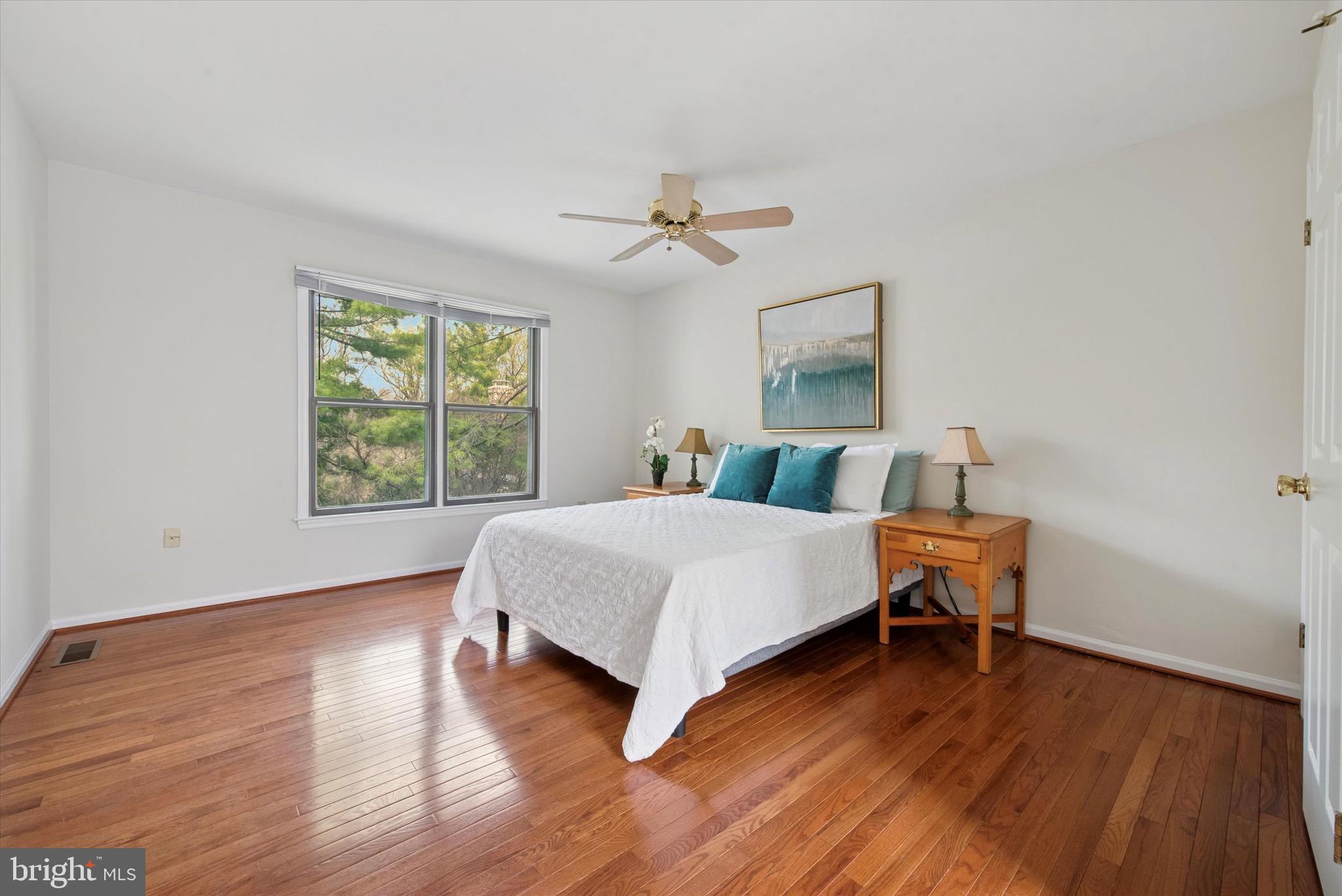 220 Springhouse Pond