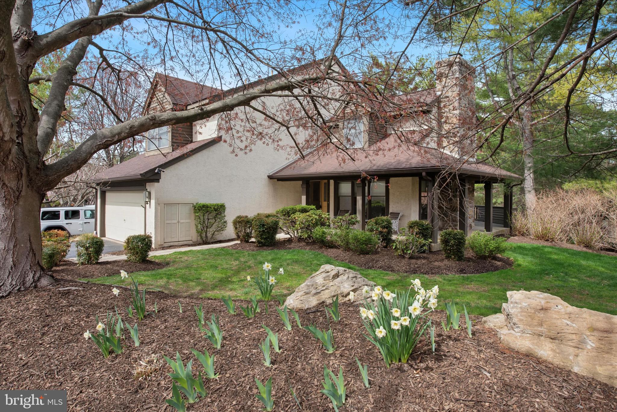 220 Springhouse Pond