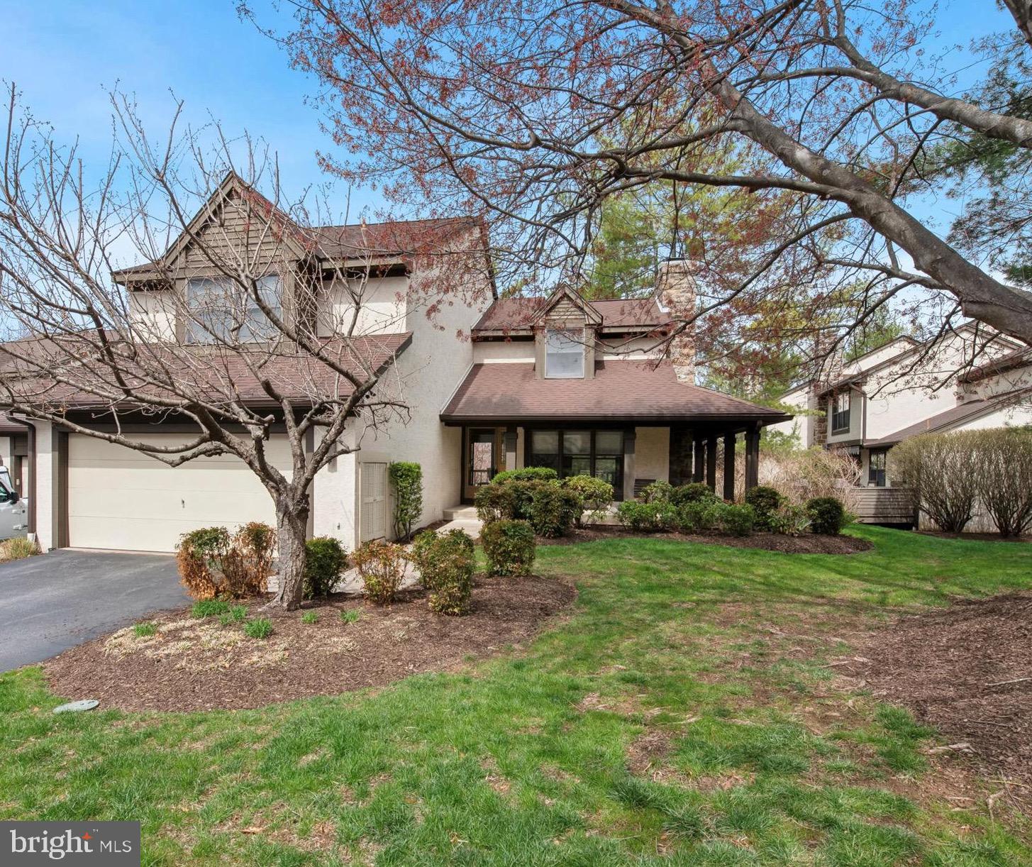 220 Springhouse Pond