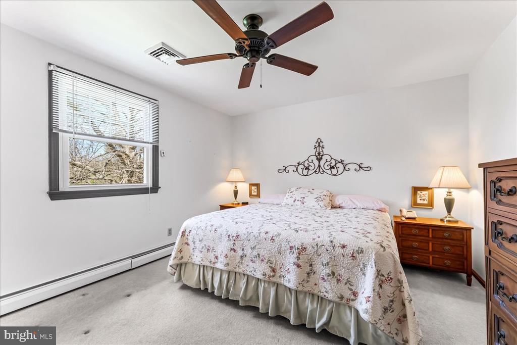 349 White Horse Rd