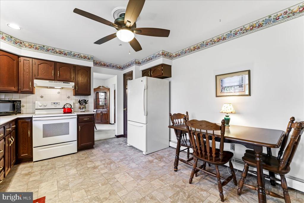 349 White Horse Rd