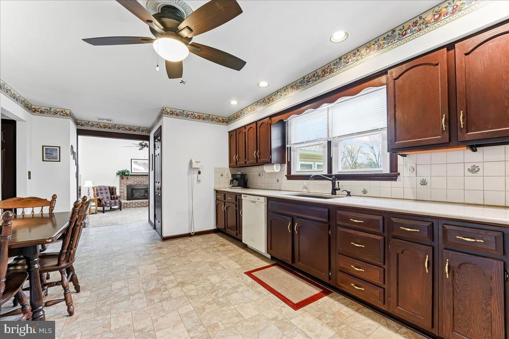 349 White Horse Rd