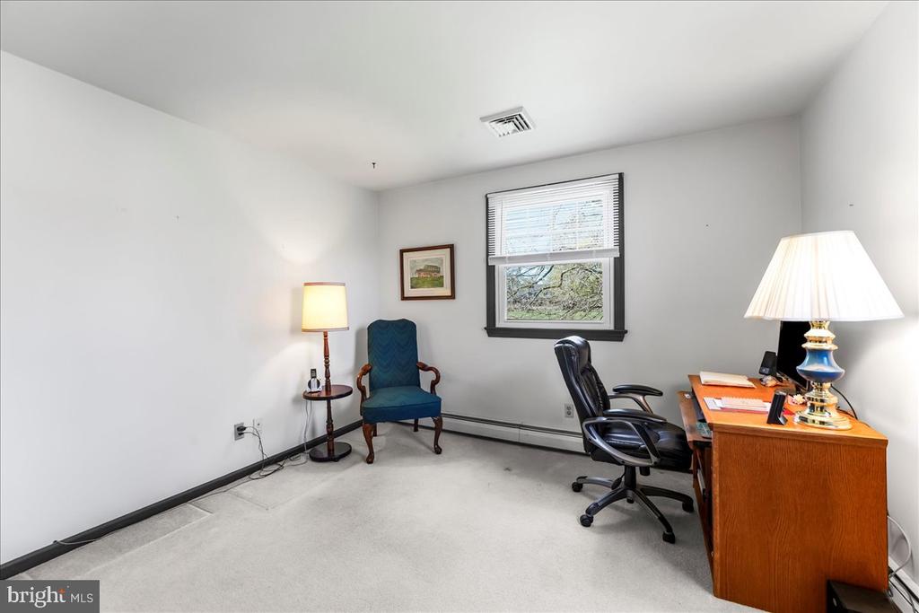 349 White Horse Rd