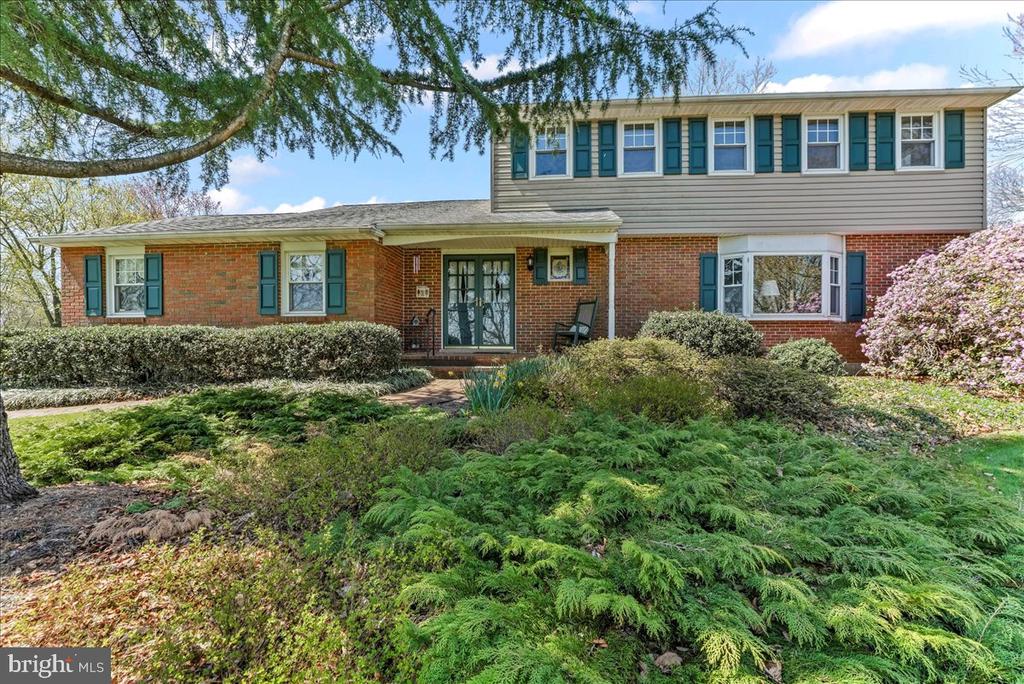 349 White Horse Rd