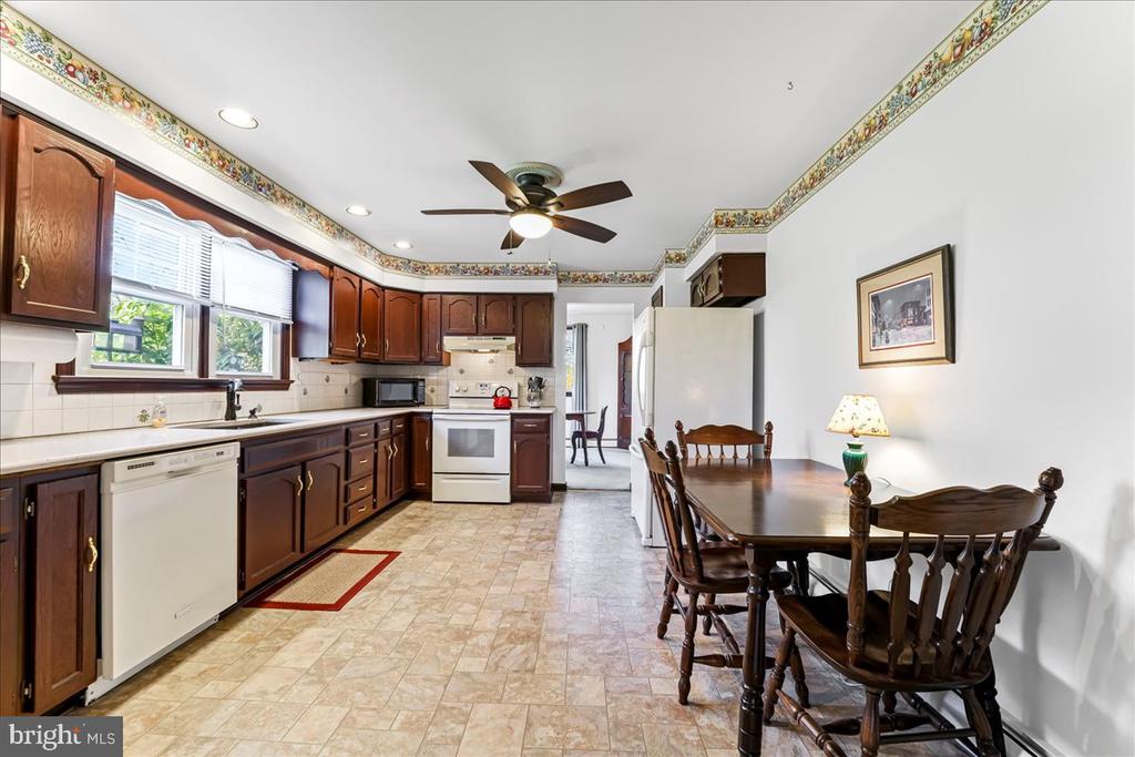 349 White Horse Rd