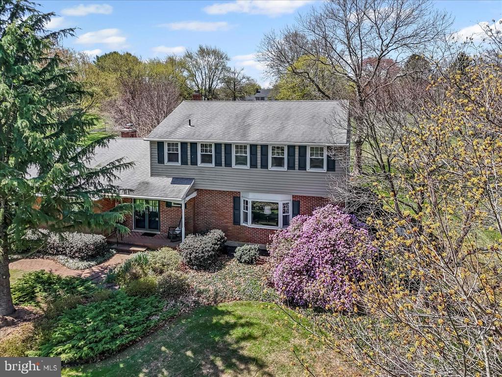 349 White Horse Rd