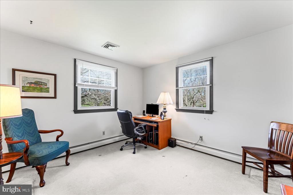 349 White Horse Rd