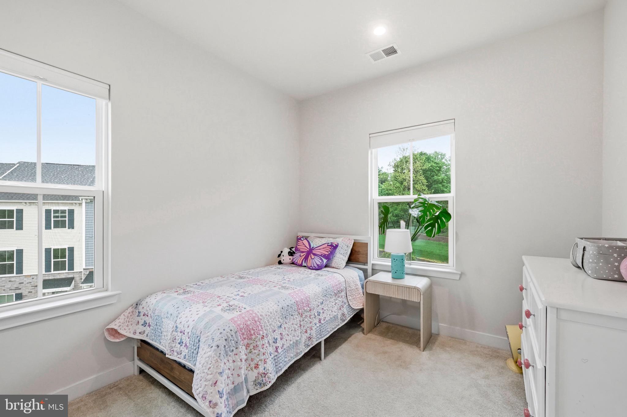 153 GLORY MAPLE LANE