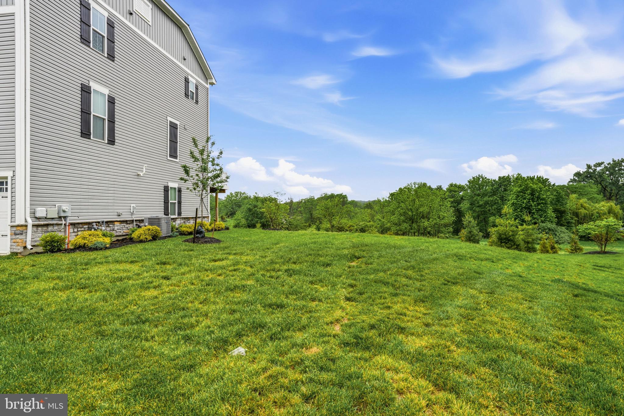 153 GLORY MAPLE LANE