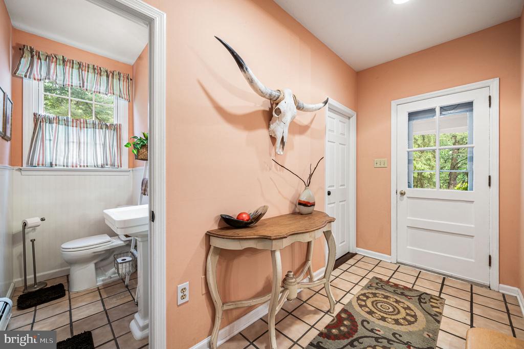 905 WARRIOR ROAD