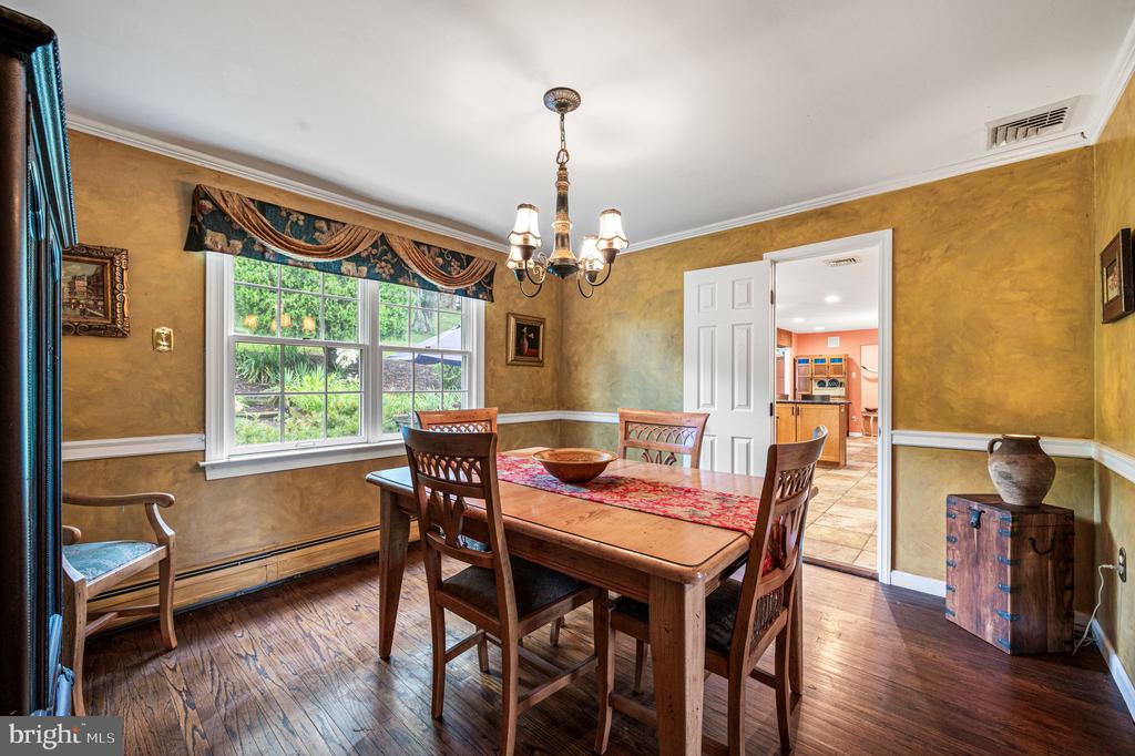 905 WARRIOR ROAD