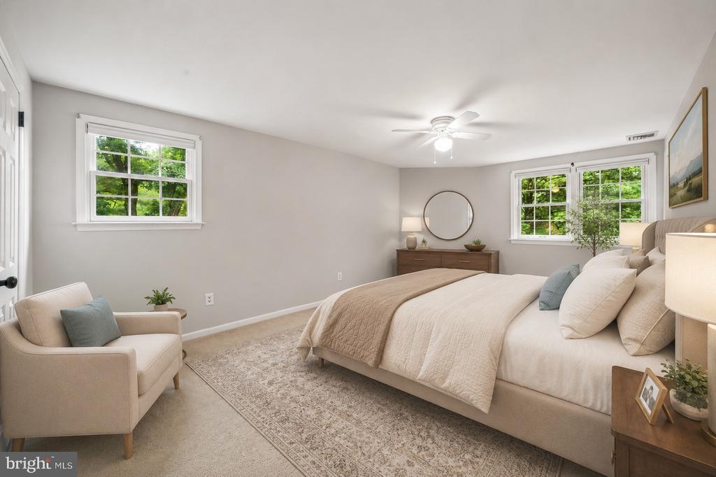 905 WARRIOR ROAD