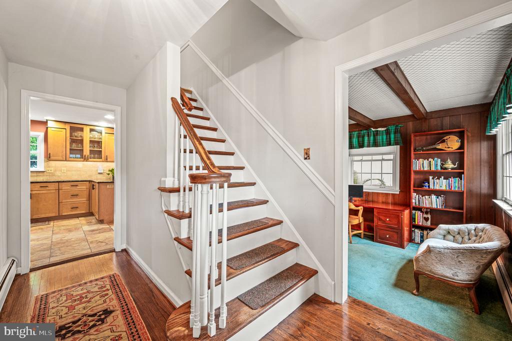 905 WARRIOR ROAD