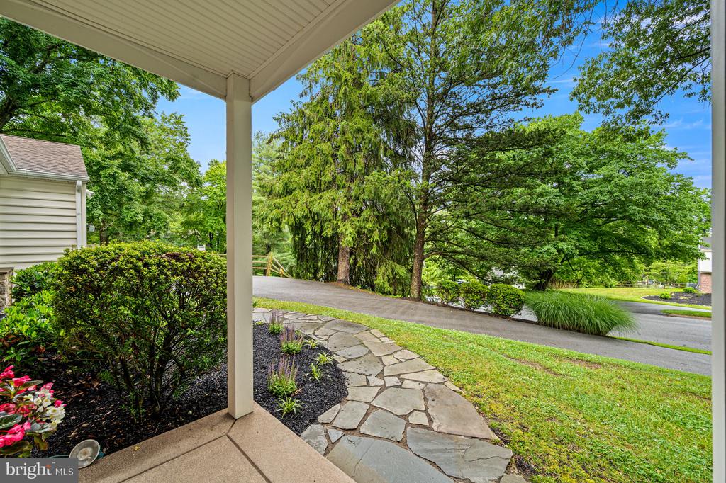 905 WARRIOR ROAD