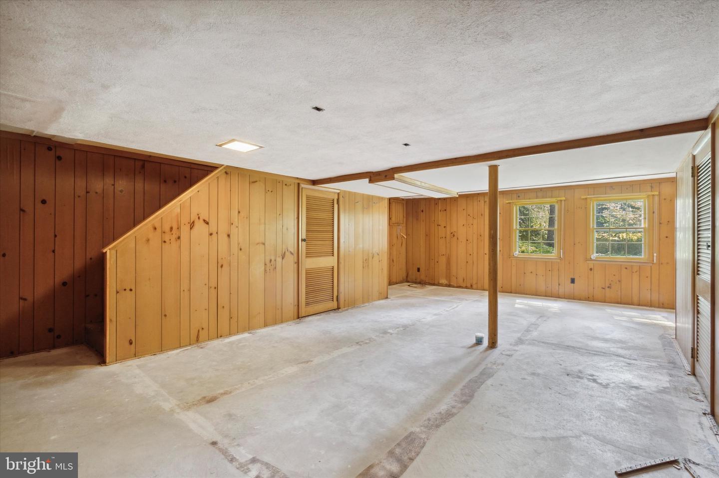 715 Westover Rd
