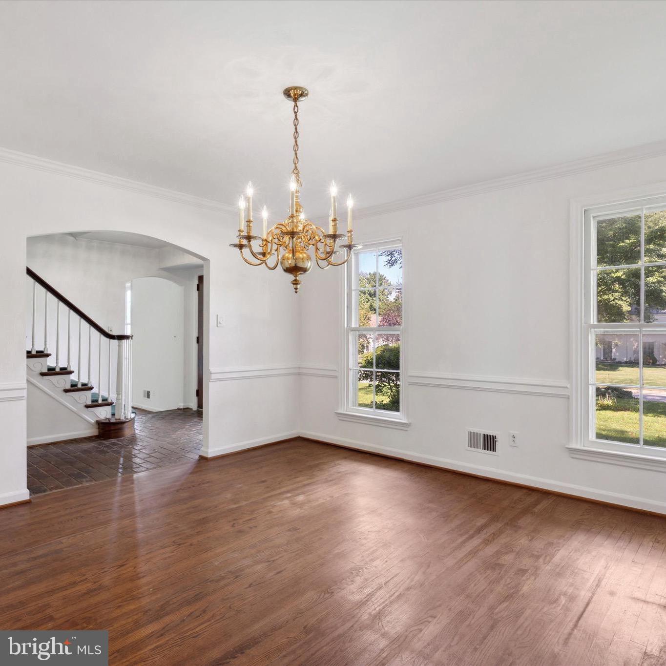 715 Westover Rd