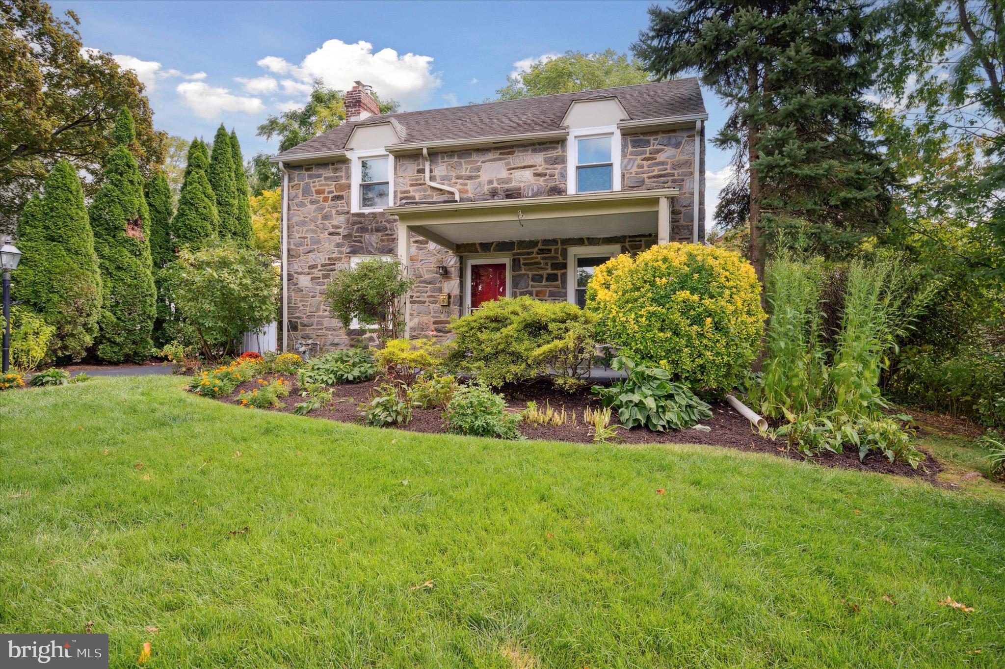 5 Black Friar Rd