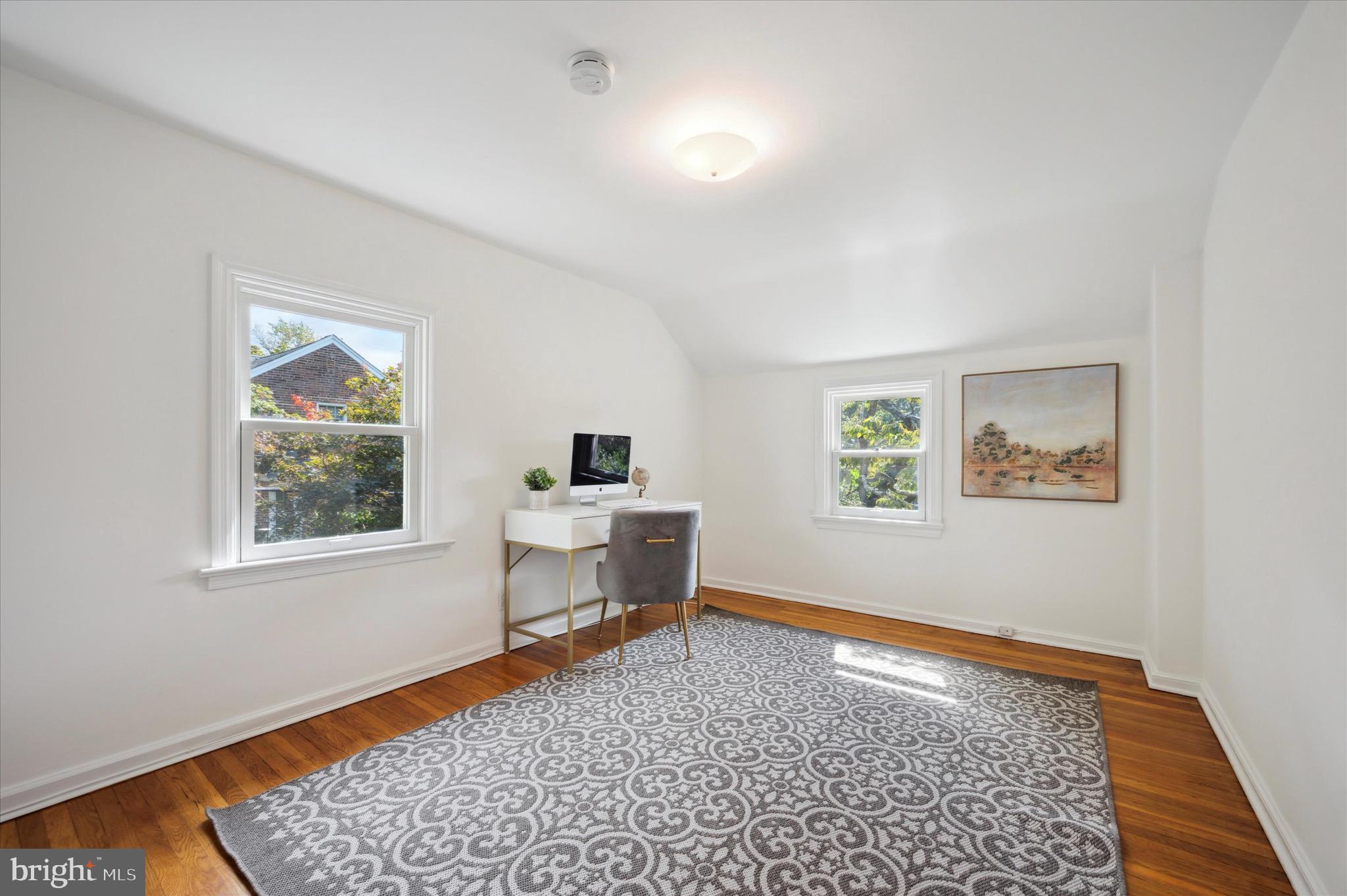 5 Black Friar Rd