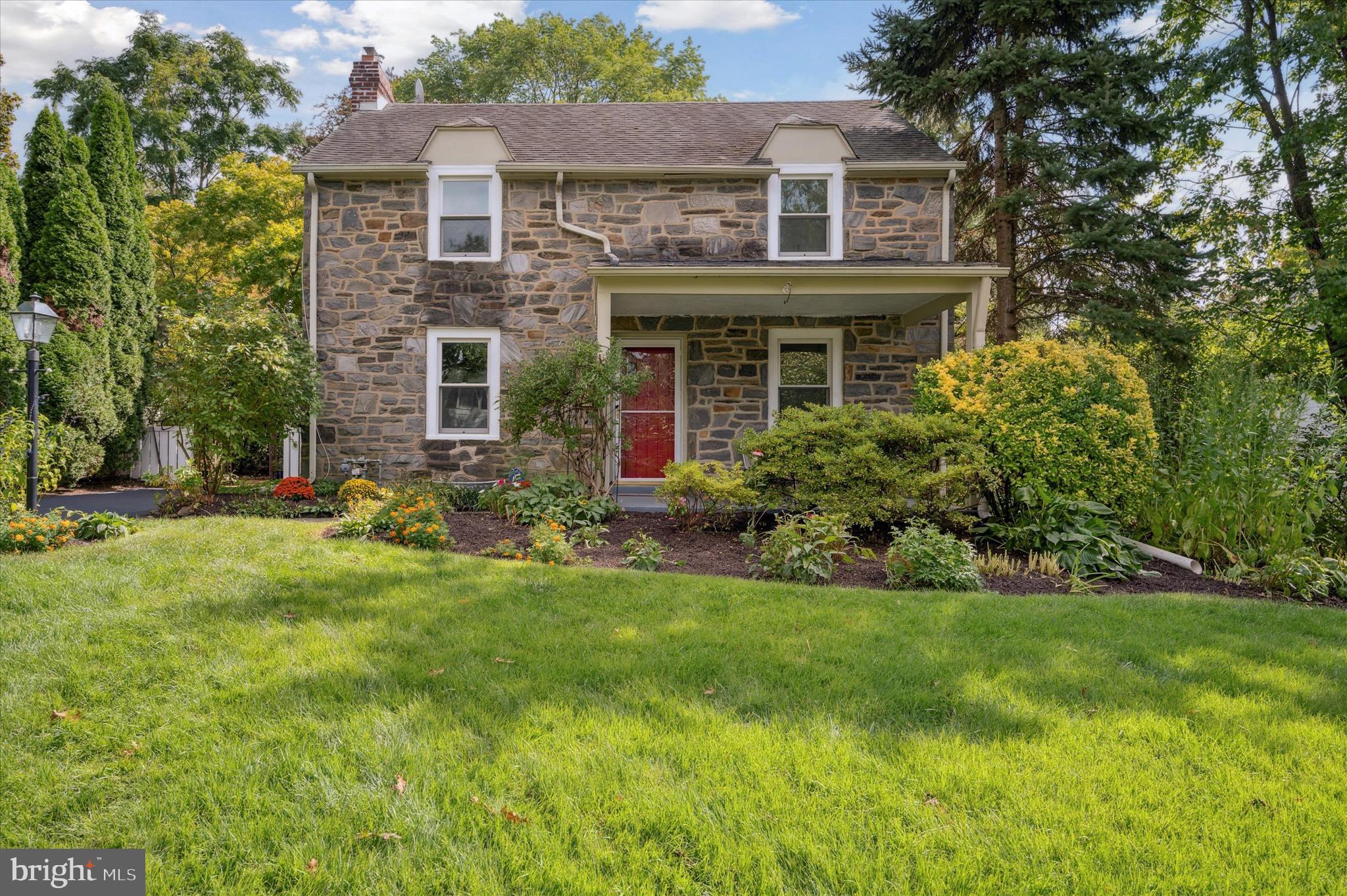 5 Black Friar Rd