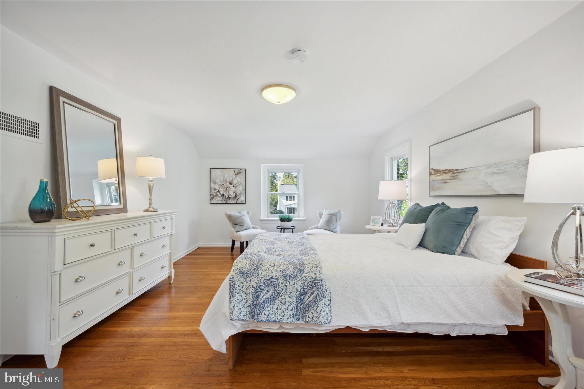 5 Black Friar Rd