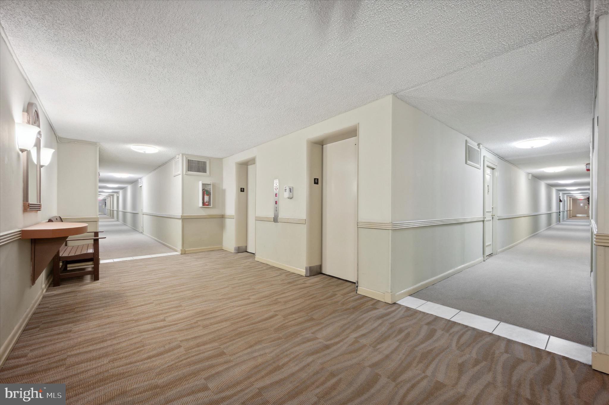 1030 E Lancaster Ave #606