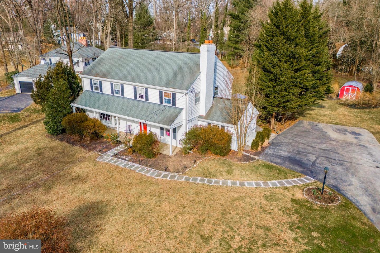 805 Malin Rd