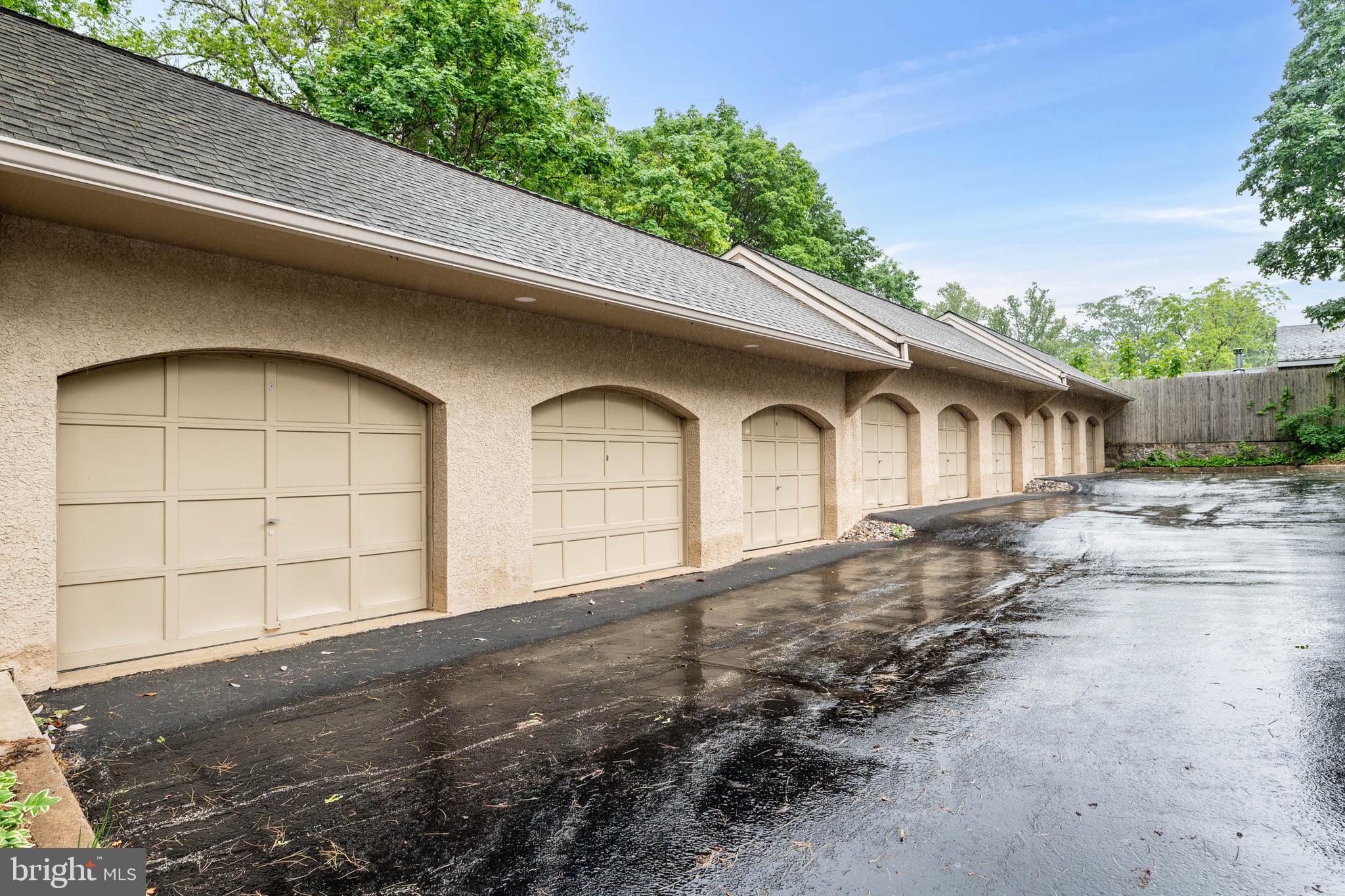 24 Greythorne Woods Cir