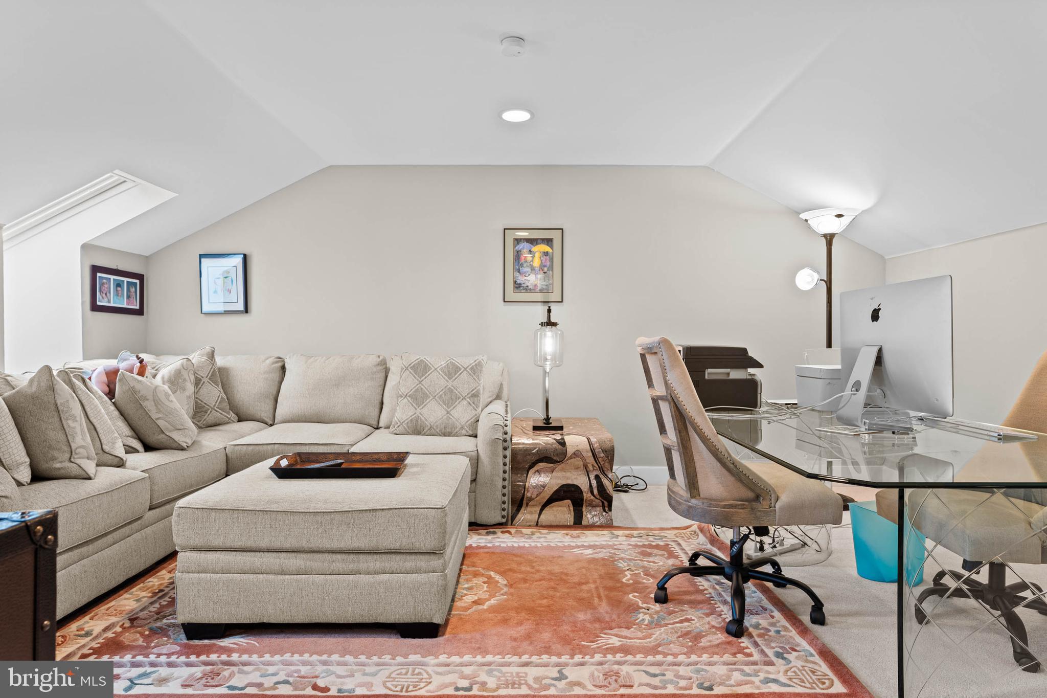 24 Greythorne Woods Cir