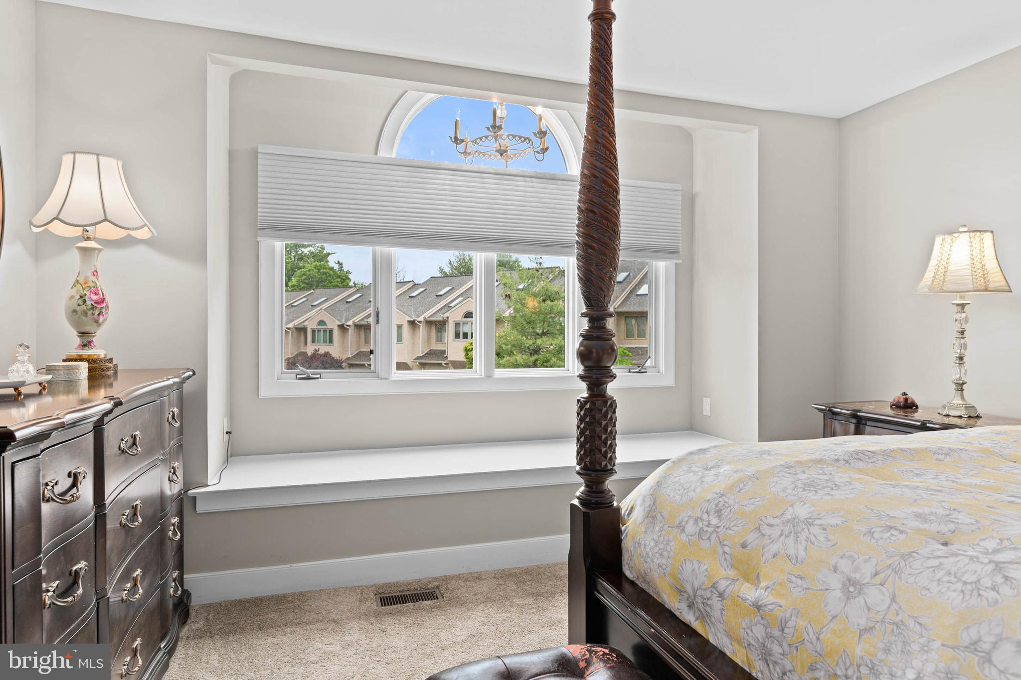 24 Greythorne Woods Cir