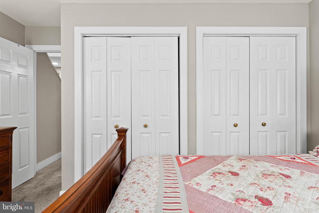 24 Greythorne Woods Cir