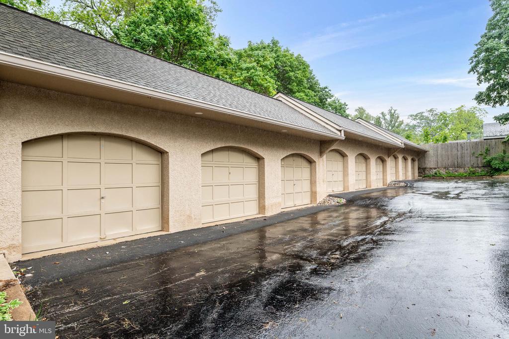 24 Greythorne Woods Cir