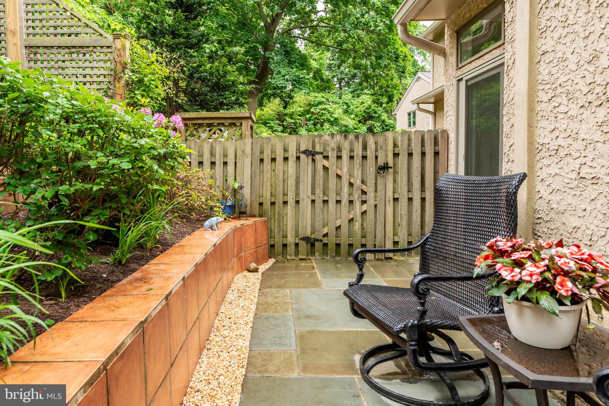 24 Greythorne Woods Cir