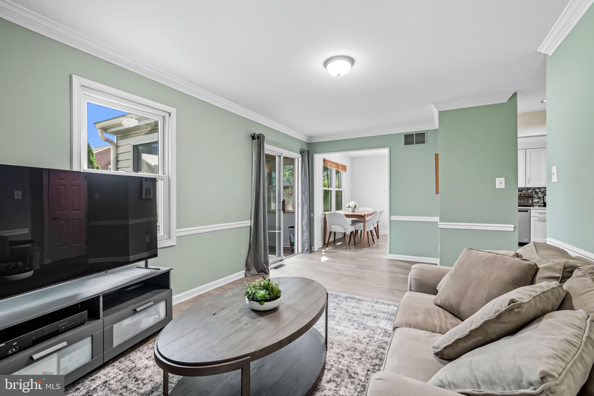 2433 AVON ROAD