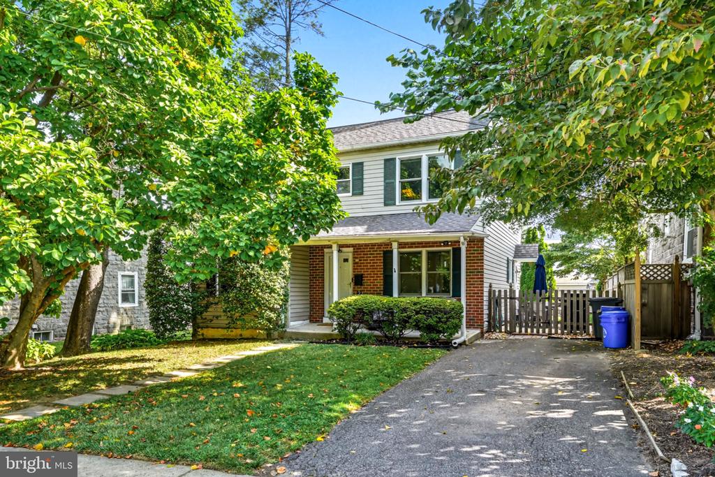2433 AVON ROAD