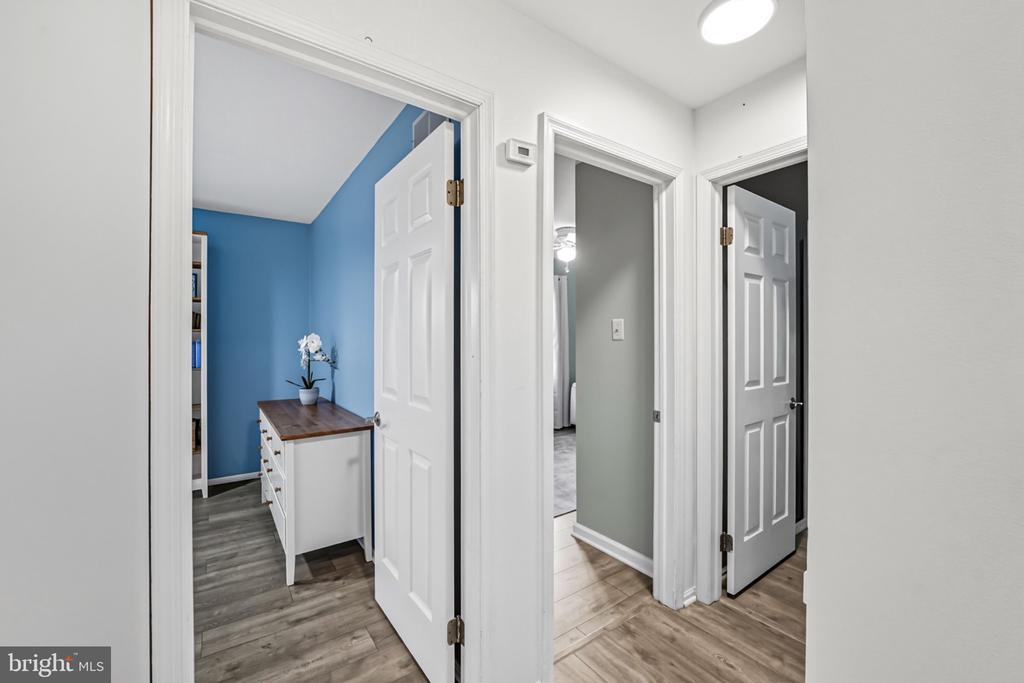 2433 AVON ROAD