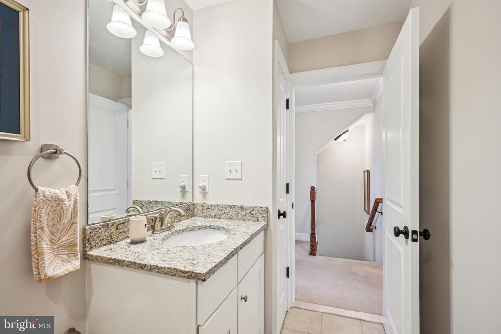 11 S Wyoming Ave #5