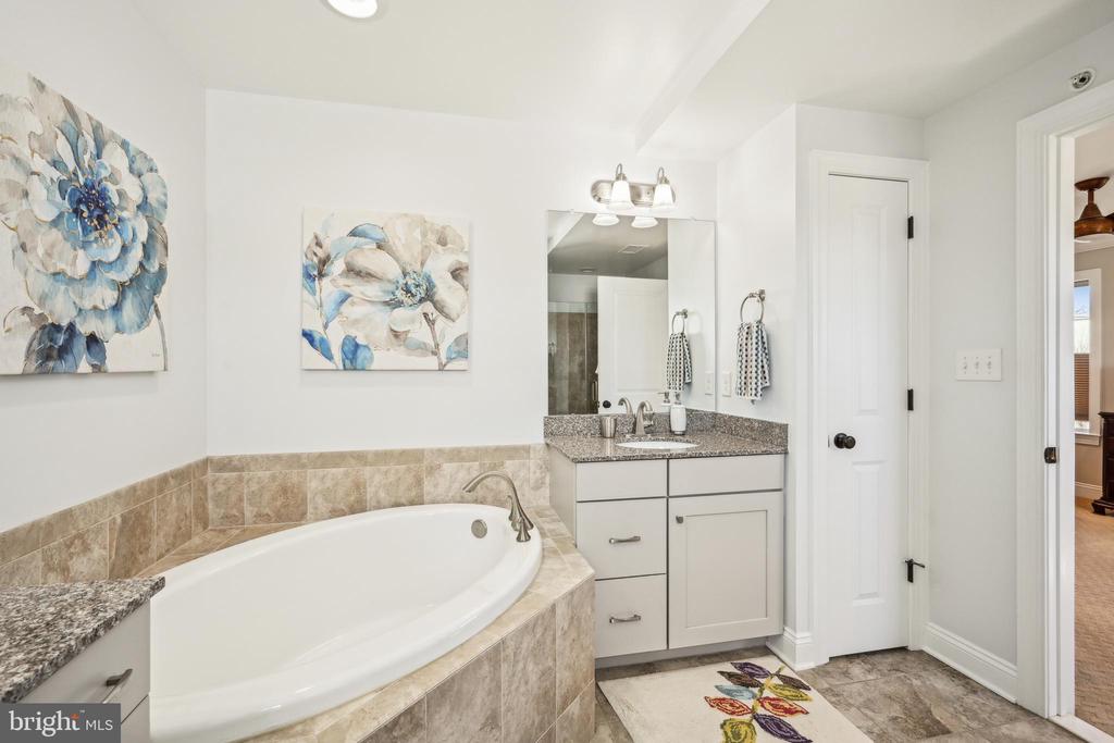 11 S Wyoming Ave #5
