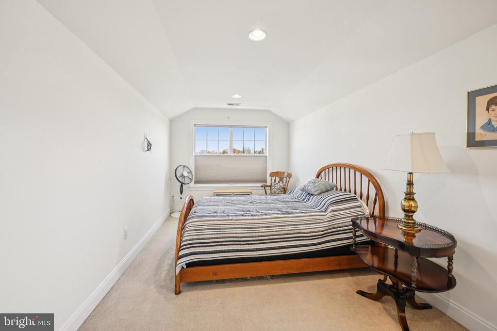 11 S Wyoming Ave #5