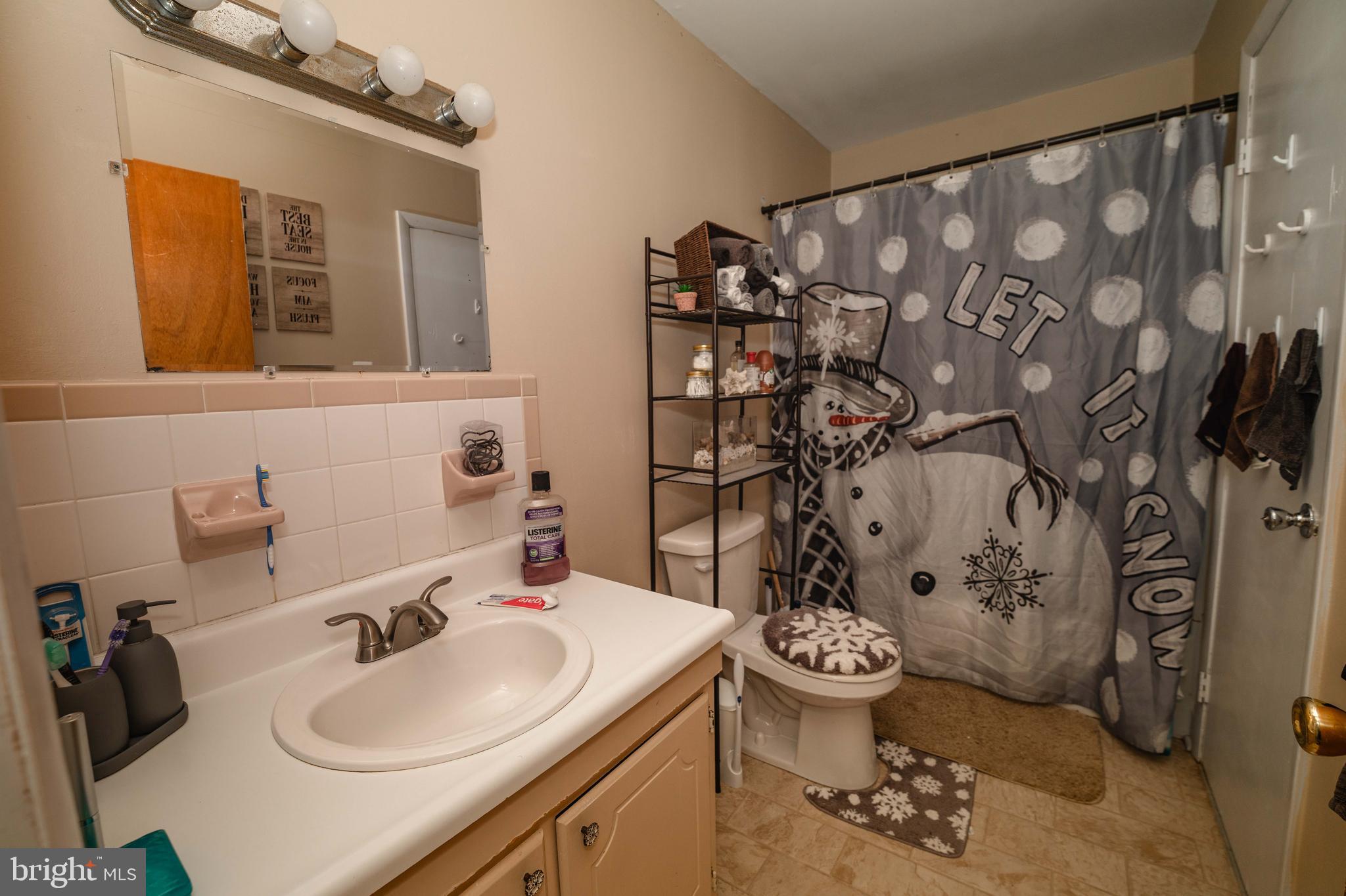 2308 Walnut Ridge Dr