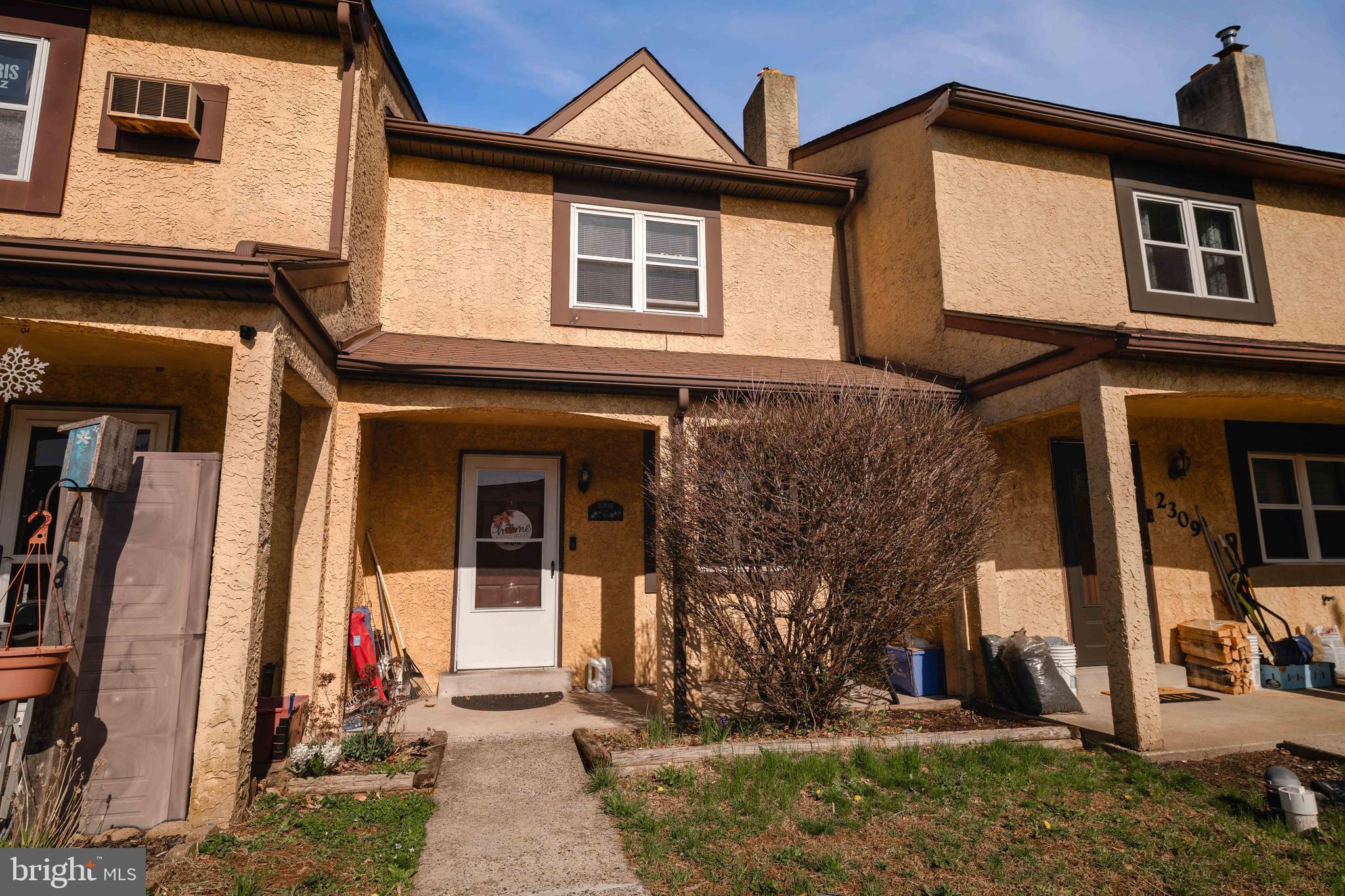 2308 Walnut Ridge Dr